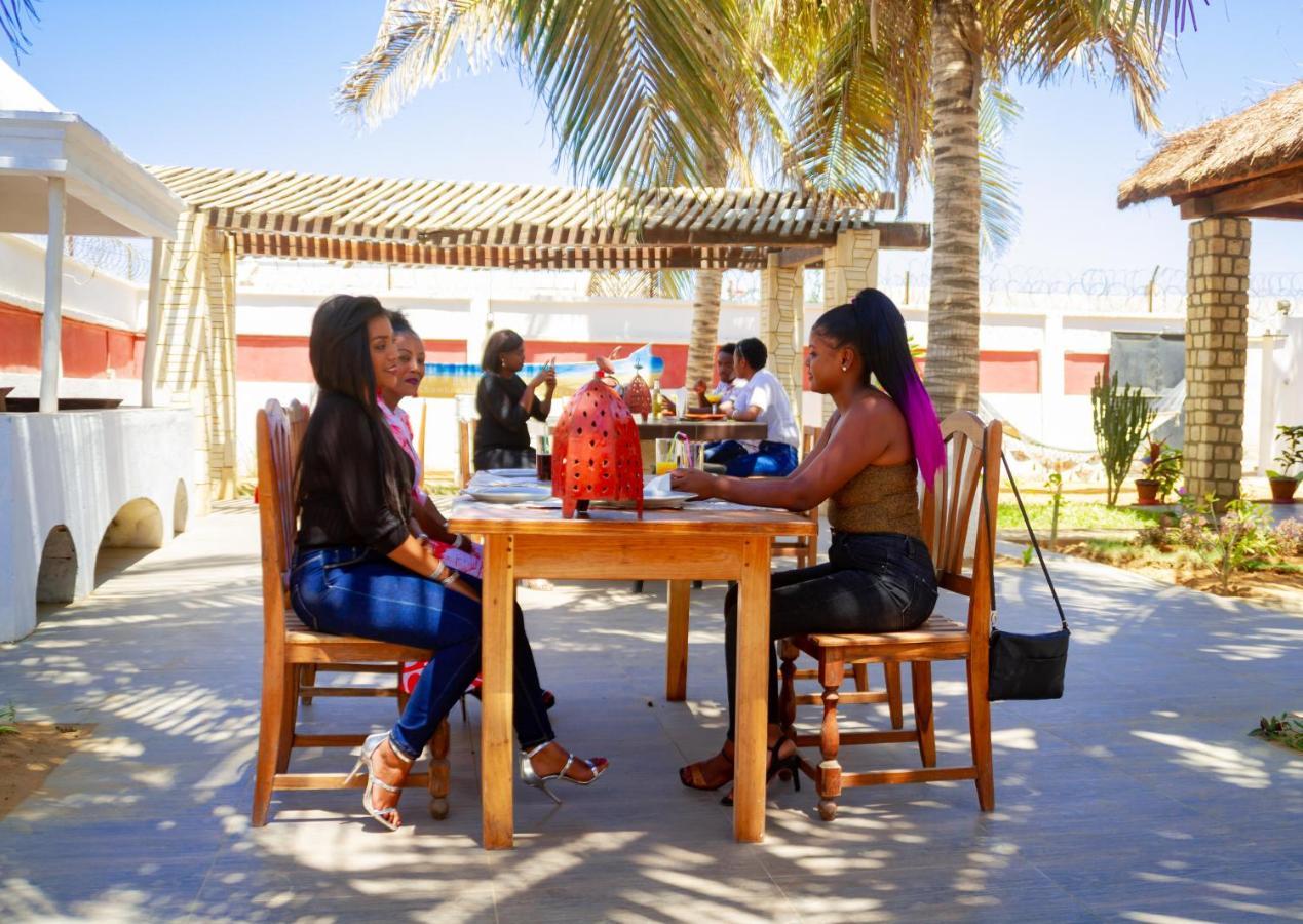 Bohobe Naboty Bed & Breakfast Toliara Exterior photo